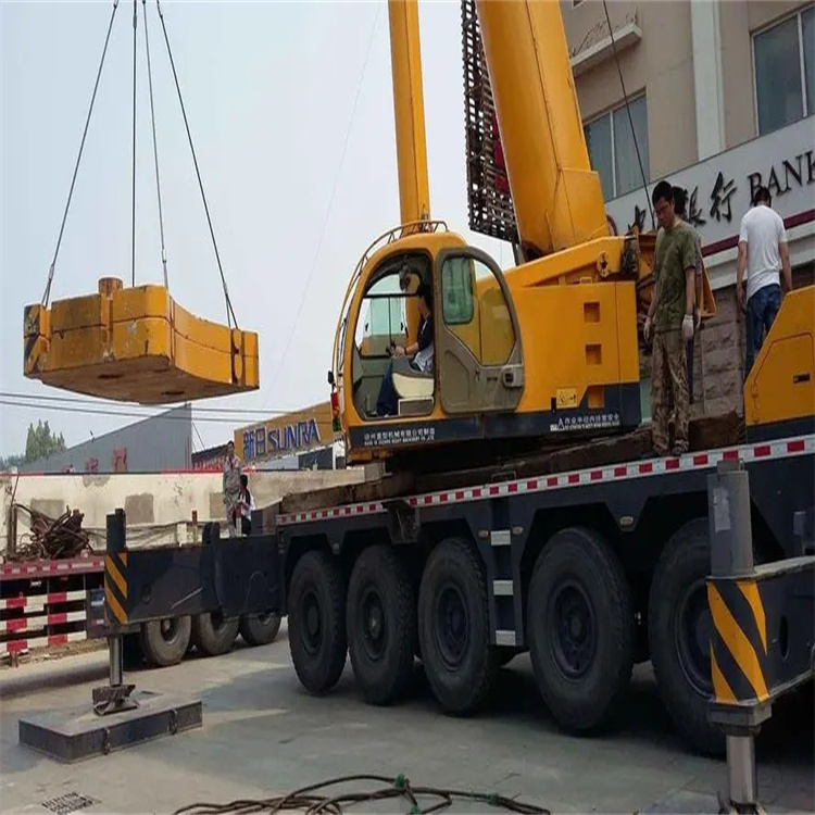 镇江京口当地吊车出租|机器吊装|75吨|工厂搬迁服务